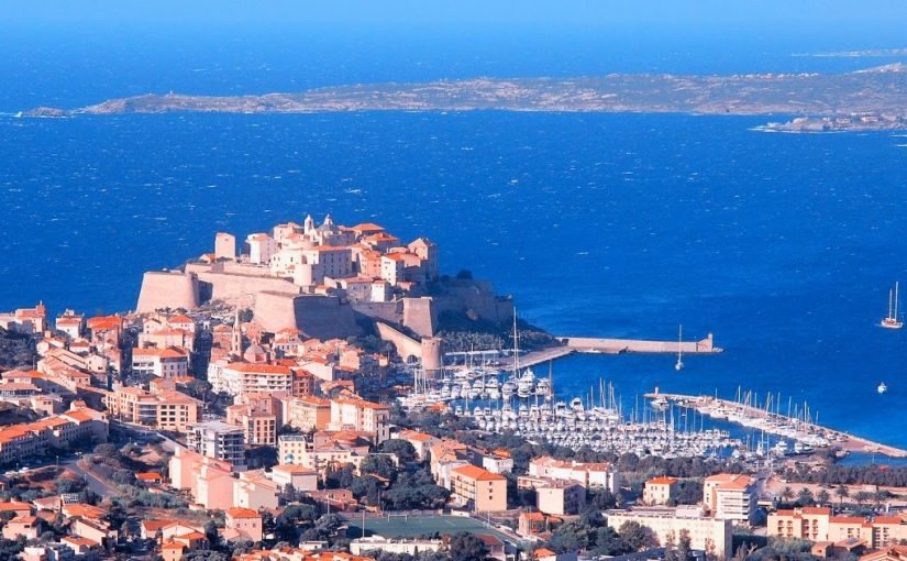 d983d988d8b1d8b3d98ad983d8a7-825x510-2 كورسيكا