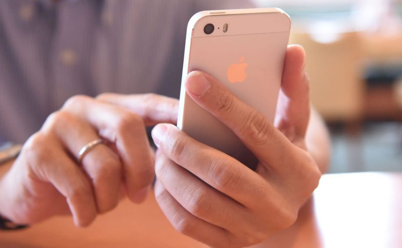 d983d98ad981-d8aad8b9d8b1d981-d8aad984d98ad981d988d986d983-d985d8b1d8a7d982d8a8-825x510-2 اعادة تعيين الايفون