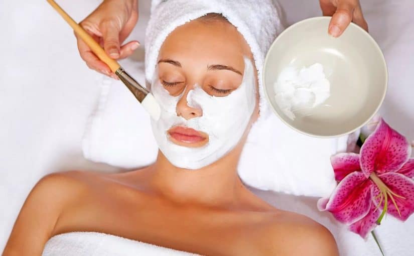 d985d8a7d8b3d983-d984d8aad986d8b8d98ad981-d8a7d984d8a8d8b4d8b1d8a9-d8a7d984d8afd987d986d98ad8a91-825x510-2 ماسك لتنظيف البشرة الدهنية الحساسة