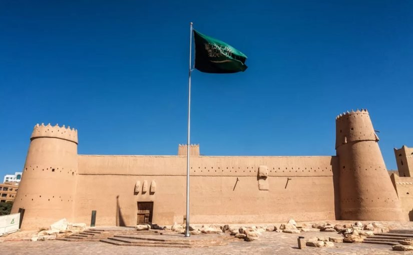 d985d8aad8add981-d982d8b5d8b1-d8a7d984d985d8b5d985d983-d8a7d984d8aad8a7d8b1d98ad8aed98a-21-825x510-2 متحف قصر المصمك التاريخي 2