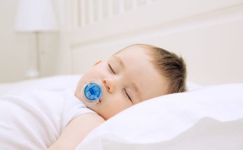 d985d8b2d8a7d98ad8a7-d988d8b9d98ad988d8a8-d8a7d984d984d987d8a7d98ad8a9-d8a3d988-d8a7d984d985d8b5d8a7d8b5d8a9-825x510-2 مزايا وعيوب اللهاية أو المصاصة