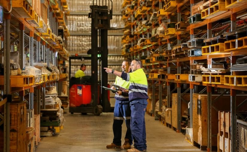 d985d8b3d8aad988d8afd8b9d8a7d8aa-d984d984d8a7d98ad8acd8a7d8b1-d981d98a-d8a7d984d8b4d8a7d8b1d982d8a9-825x510-2 مستودعات للايجار في الشارقة