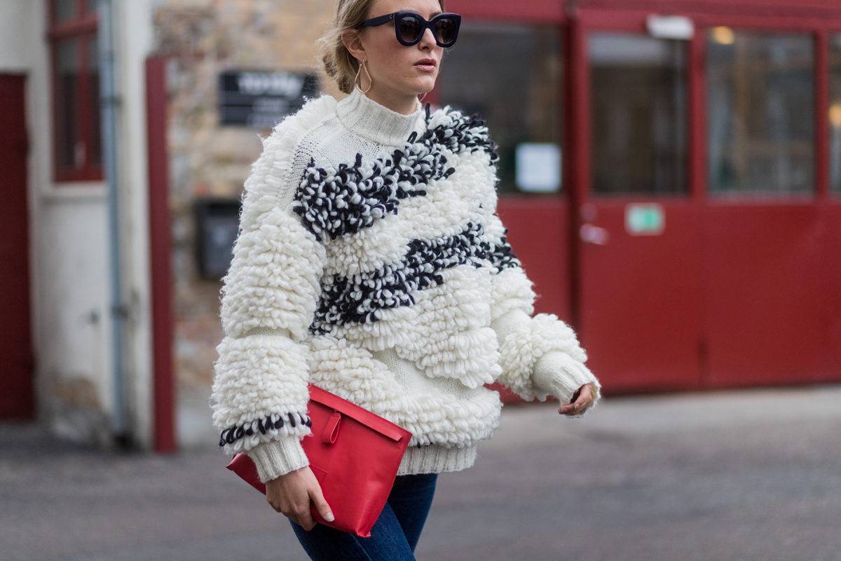 ملابس حريمي 2019 موديلات بلوفرات تريكو شتوية ملابس حريمي 2019 موديلات بلوفرات تريكو شتوية