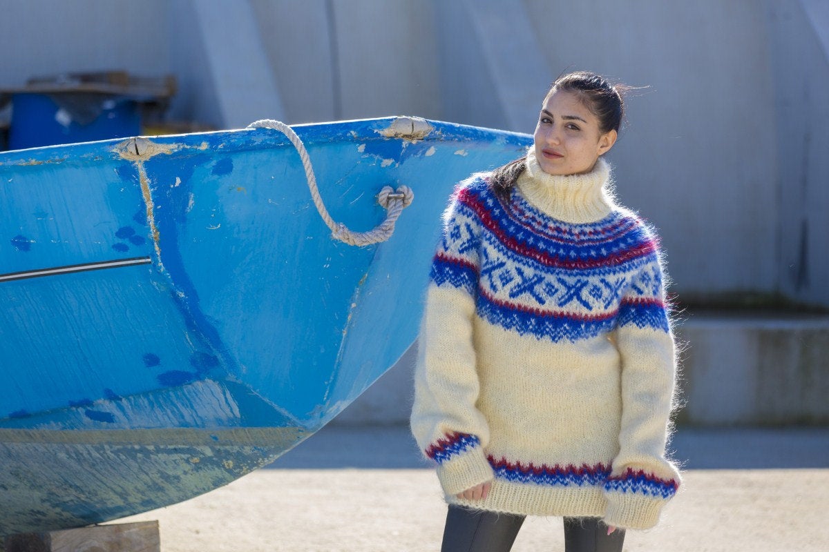 ملابس حريمي 2019 موديلات بلوفرات تريكو شتوية ملابس حريمي 2019 موديلات بلوفرات تريكو شتوية