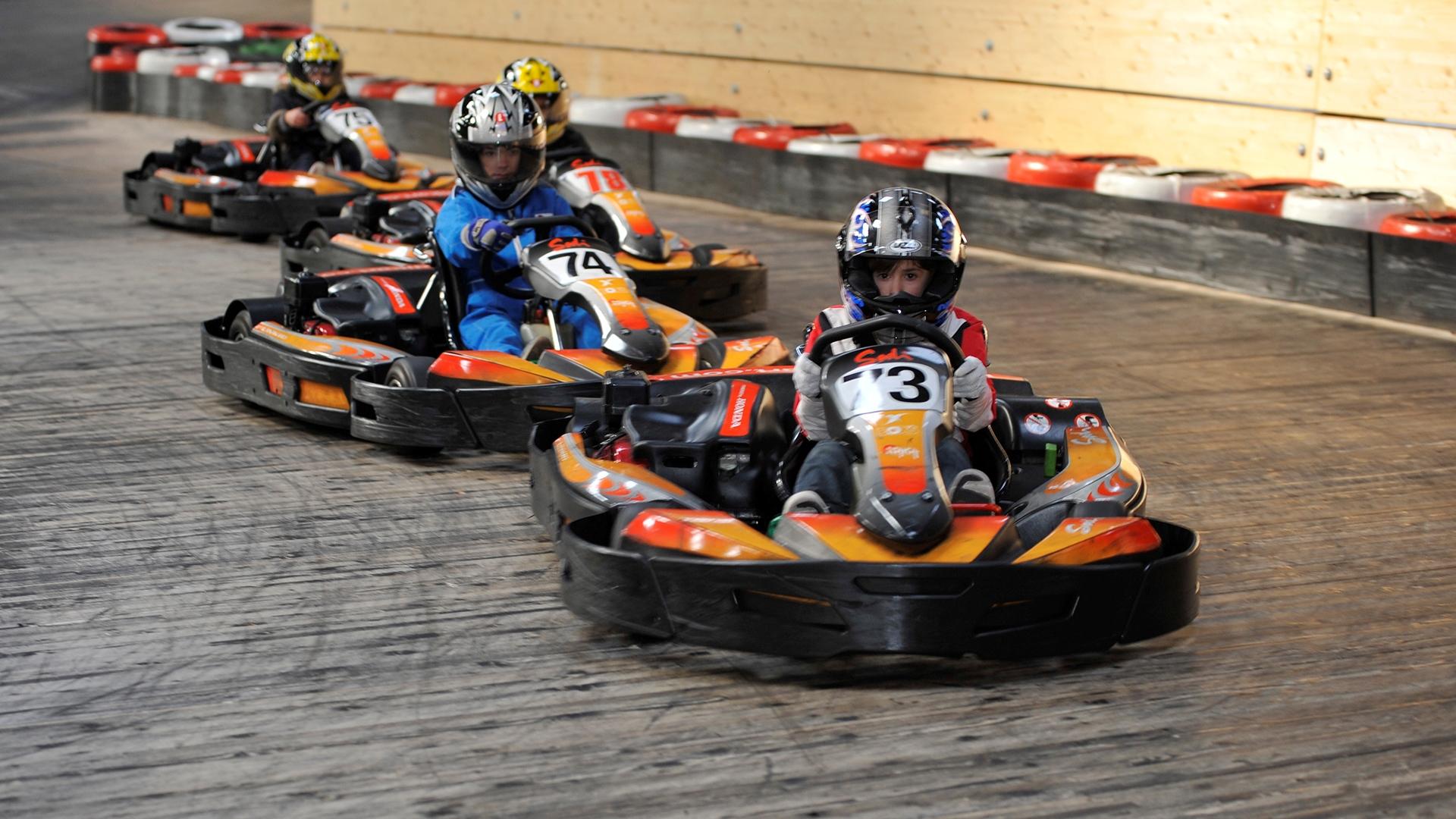 ملاهي باكو كارتينج ملاهي باكو كارتينج