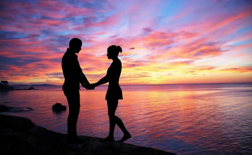 d985d986-d8a3d8acd985d984-d8a3d8bad8a7d986d98a-d8a7d984d8add8a8-825x510-2 من أجمل أغاني الحب