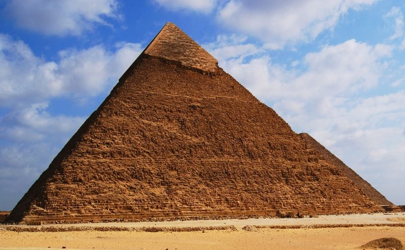 d987d8b1d985-d8aed988d981d988-825x510-2 معلومات عن الهرم خوفو