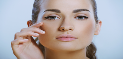 نصائح على كيفية رعاية الجلد حول عينيك