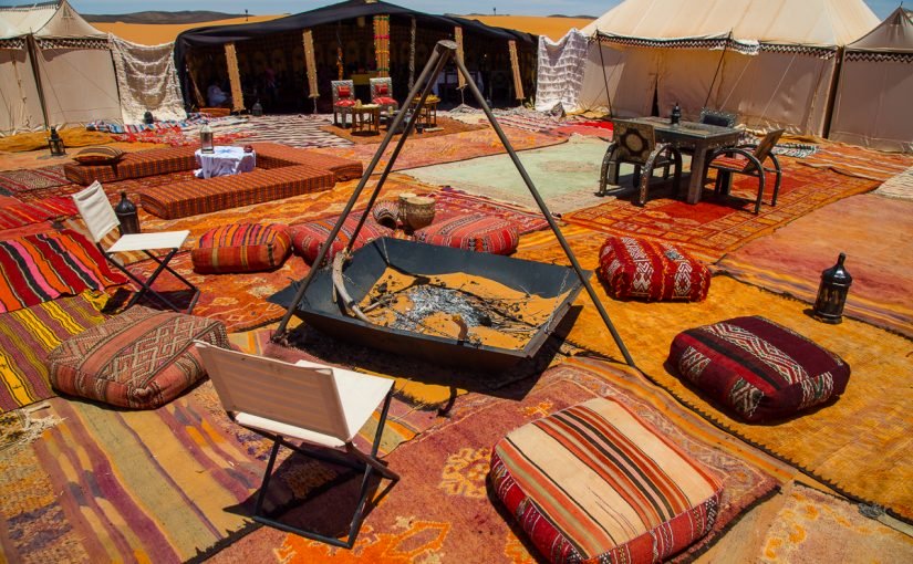 desert-luxury-camp-2-825x510-2 التخييم في دبي