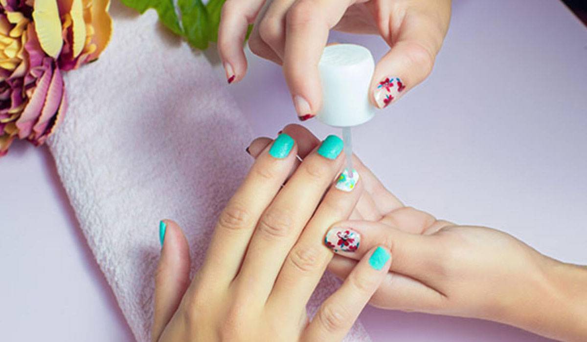 طلاء الاظافر