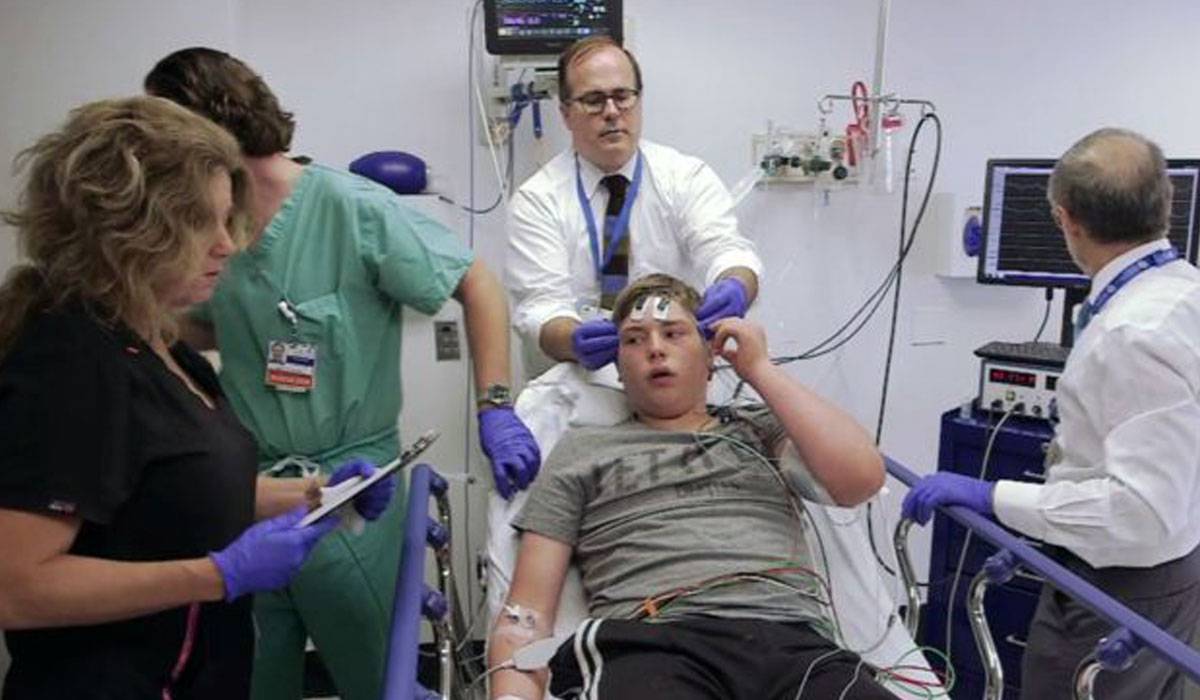 العلاج بالصدمات الكهربائية