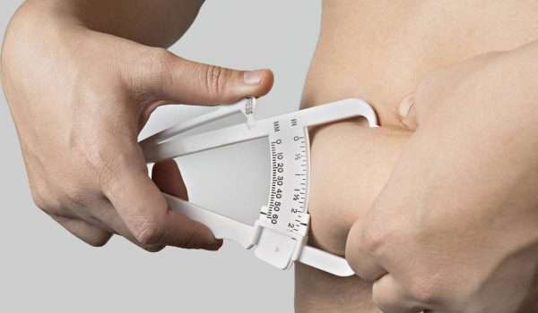 حساب كتلة الدهون في الجسم و نسبة الدهون في الجسم