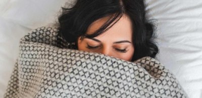 e0a8b6c3ec0fe1b543ba3188736c7d15-1 طرق للشعور بالدفء أثناء النوم في موسم الشتاء