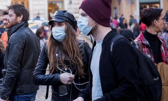 ee80dac0cc2d967b2ea6dac6246c7e80_m-1500x9999-c-2 الصحة العالمية: جائحة كورونا بعيدة عن نهايتها