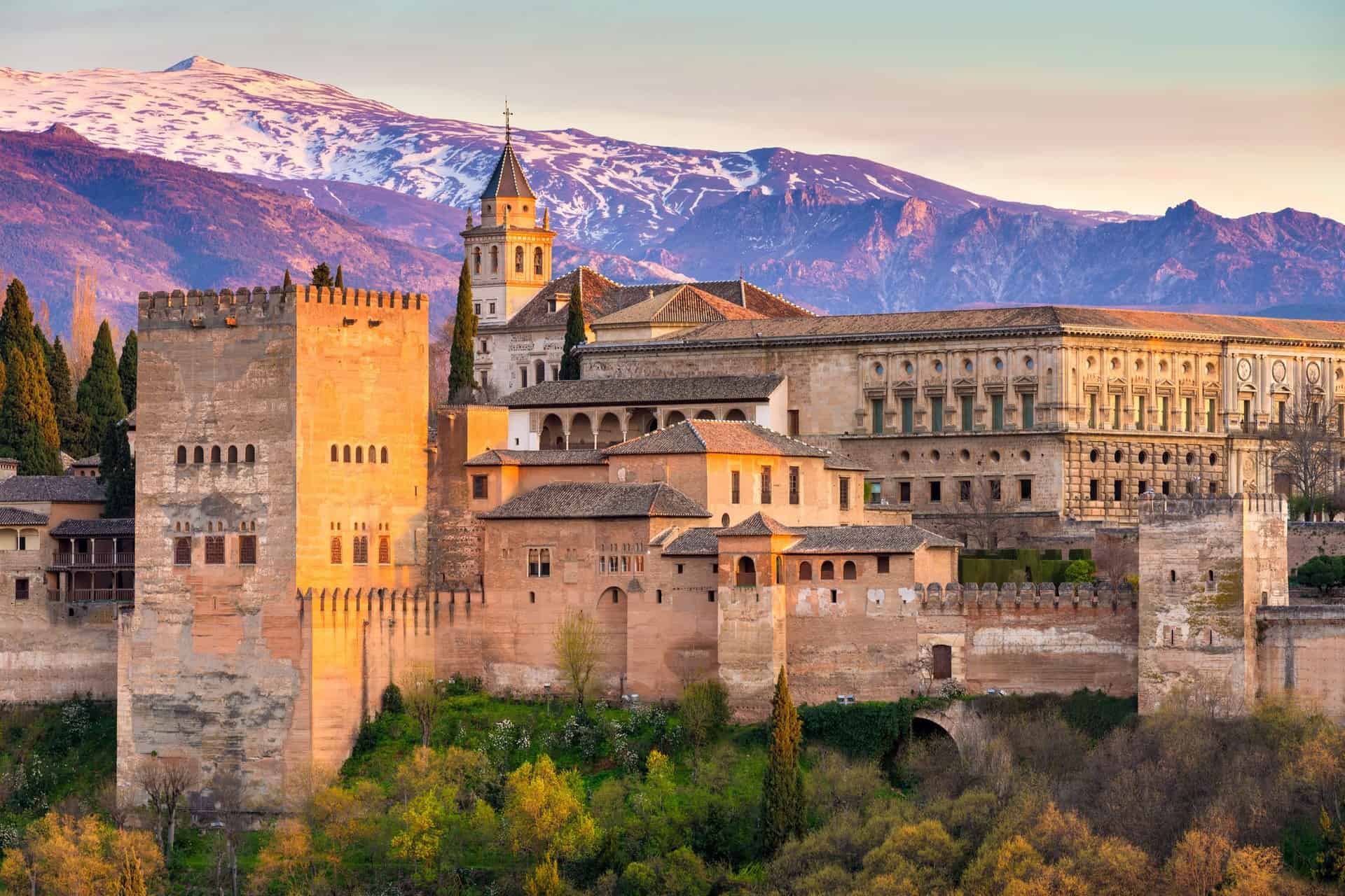 erasmus-experience-granada-spain-mohamed-taha-8cb7f0dbb85aea2b7ded2eb103270aa8 مدينة غرناطة بأسبانيا