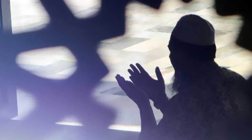 دعاء ختم القرآن الكريم : أكثر من 10 ادعية لختمة القرآن