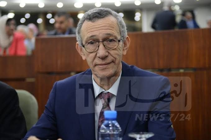 images-88-1500x9999-c وزير الإتصال: الدولة تدعم بقوة حرية الصحافة