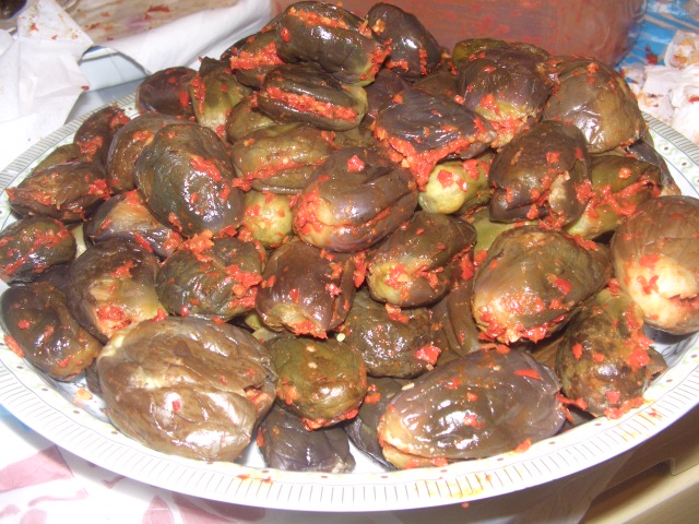 images_مكدوس-سوري-بالخطوات-المصورة