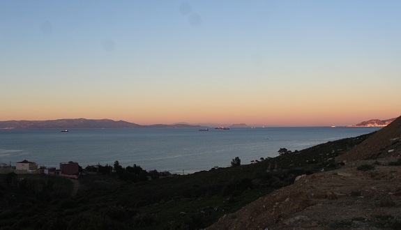 images_jihate_dtroit_degibraltar تعطل حركة الملاحة البحرية بمضيق جبل طارق بسبب رياح عاصفية