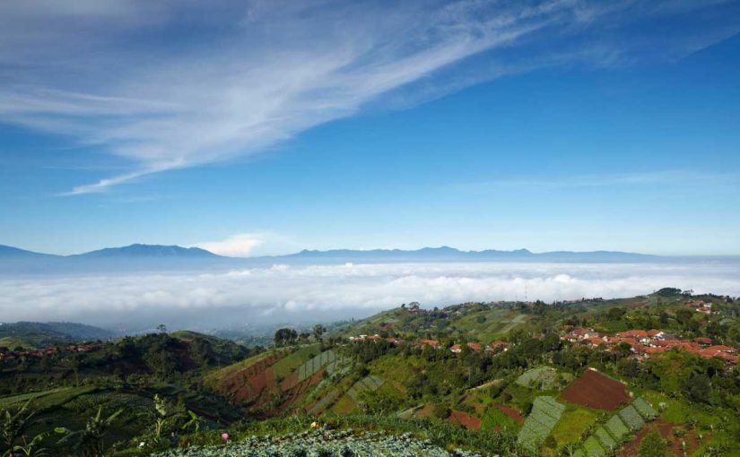 img_999_87-1-51bf39973e864-825x510-2 الاماكن السياحية في باندونق