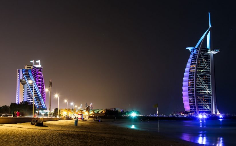 jumeirah-beach-hotel-and-burj-al-arab-825x510-2 أجمل 6 شواطئ عامة في دبي