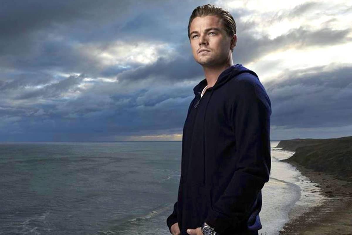 تسريحة الوجه البيضاوي تسريحة الوجه البيضاوي