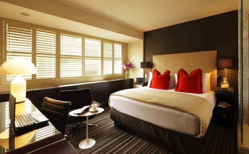 luxury-bedroom-layout-ideas-825x510-2 المنتجعات و الفنادق الاسلامية في تركيا