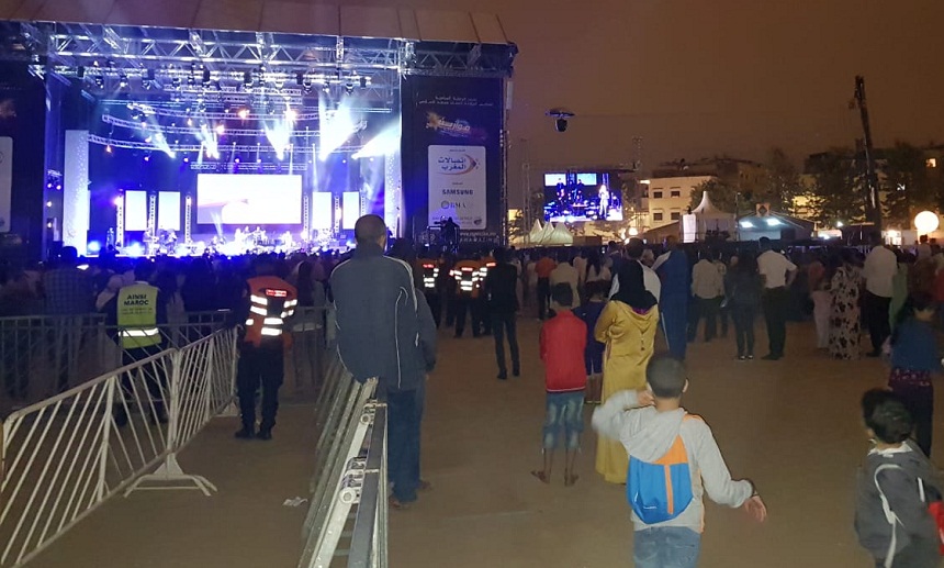 mawazin-2 بالرغم من آثار المقاطعة المفضوح، واعتراف مغنين.. منظمو موازين ينفخون في رقم الحضور ويوصلونه إلى 2.5 مليون!!