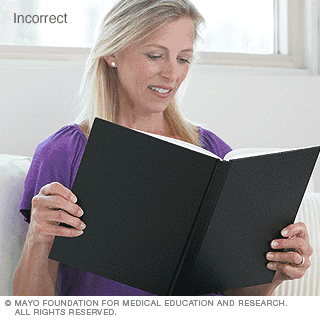 الإمساك بكتاب الإمساك بكتاب