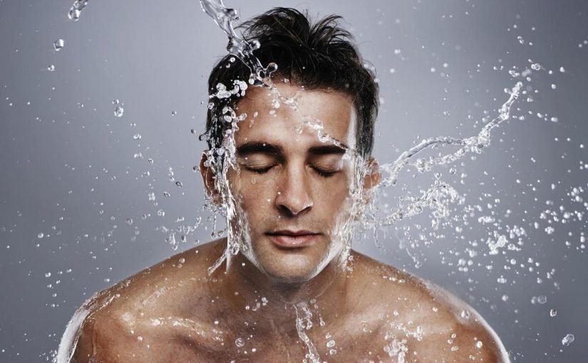 methode_times_prodmigration_web_bin_4061c6a9-9b4c-344a-a2e1-4711b9c9a81f-825x510-2 فوائد الماء للبشرة