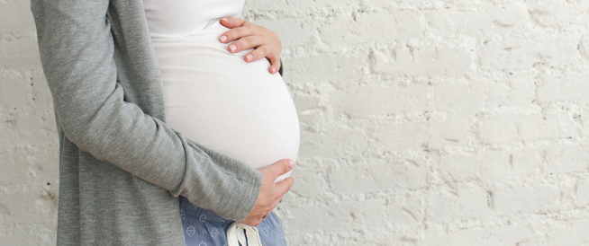 ولادة أول طفل من رحم مزروع ولادة أول طفل من رحم مزروع