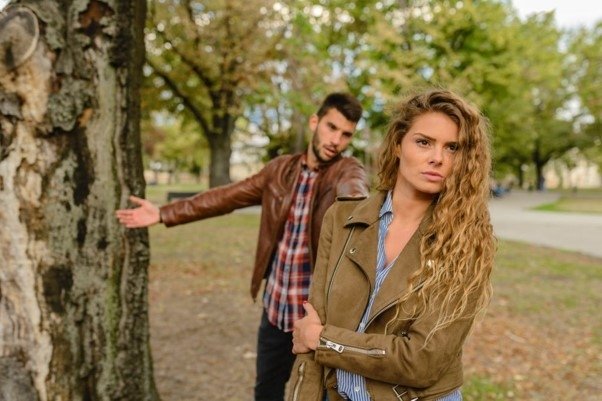 كيف تتعامل مع شخصٍ ذو طباعٍ نرجسيةٍ خبيثة