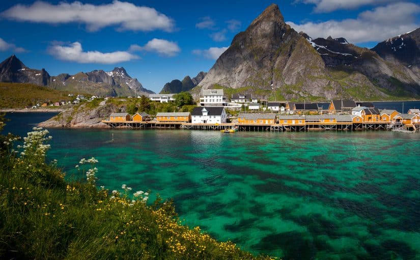 sakrisoya-lofoten-825x510-2 السياحة في النرويج