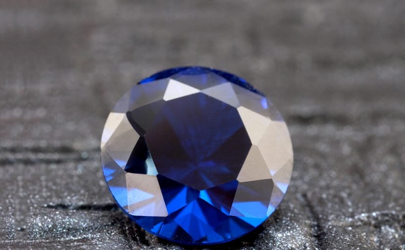 sapfir_kamen-825x510-2 الياقوت الأزرق