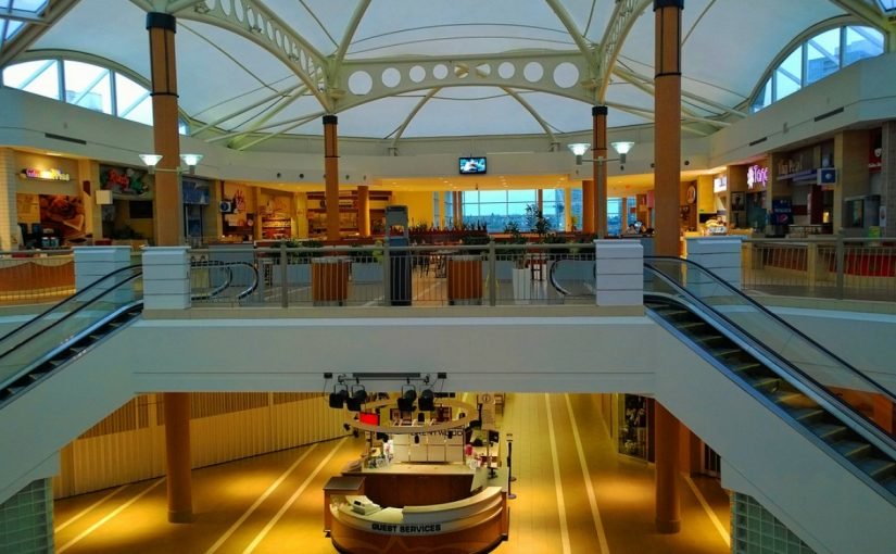 shopping-mall-346434_1280-1200x800_c-825x510-2 مركز الممزر للتسوق الممزر