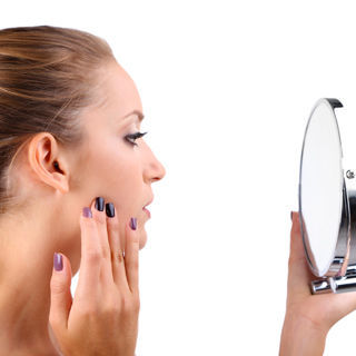 الوقاية من حب الشباب الوقاية من حب الشباب