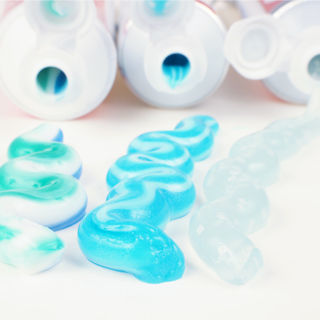 معجون الاسنان معجون الاسنان