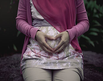 هل يمكن للحامل في الشهور الاولى ان تصوم؟ هل يمكن للحامل في الشهور الاولى ان تصوم؟