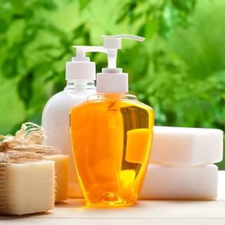 التنظيف بالصابون التنظيف بالصابون