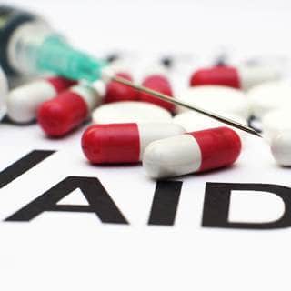 فيروس نقص المناعة البشرية يمكن علاجه فيروس نقص المناعة البشرية يمكن علاجه