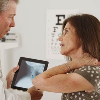 توجهوا الى الطبيب توجهوا الى الطبيب