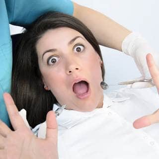 التغلب على الخوف من طبيب الأسنان التغلب على الخوف من طبيب الأسنان