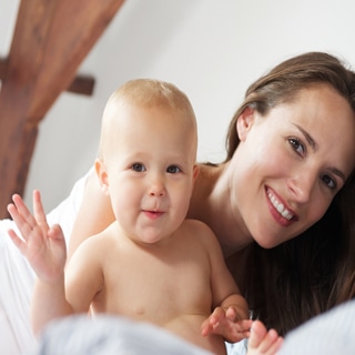 يلوح "وداعا" يلوح "وداعا"