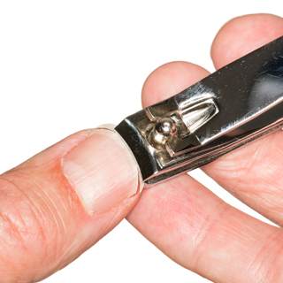 قص الأظافر قص الأظافر