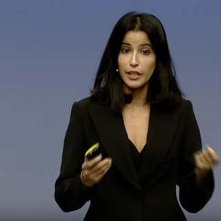 البروفسورة غادة المطيري البروفسورة غادة المطيري