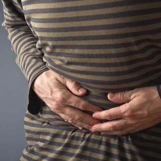 الامساك يحدث بشكل طبيعي مع العمر الامساك يحدث بشكل طبيعي مع العمر