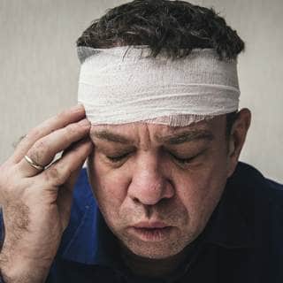 تلف الاعصاب في الرأس أو الرقبة تلف الاعصاب في الرأس أو الرقبة