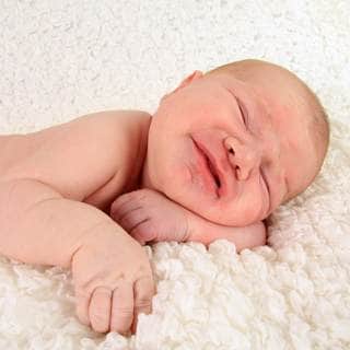 المغص والغازات لدى الأطفال المغص والغازات لدى الأطفال