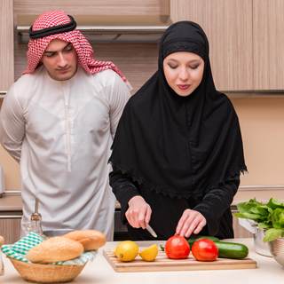 تناول وجبة الإفطار معا تناول وجبة الإفطار معا