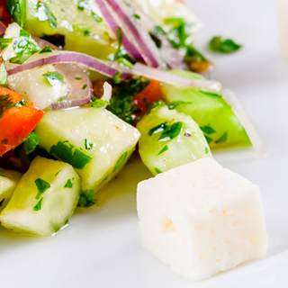 سلطة الفقوس سلطة الفقوس